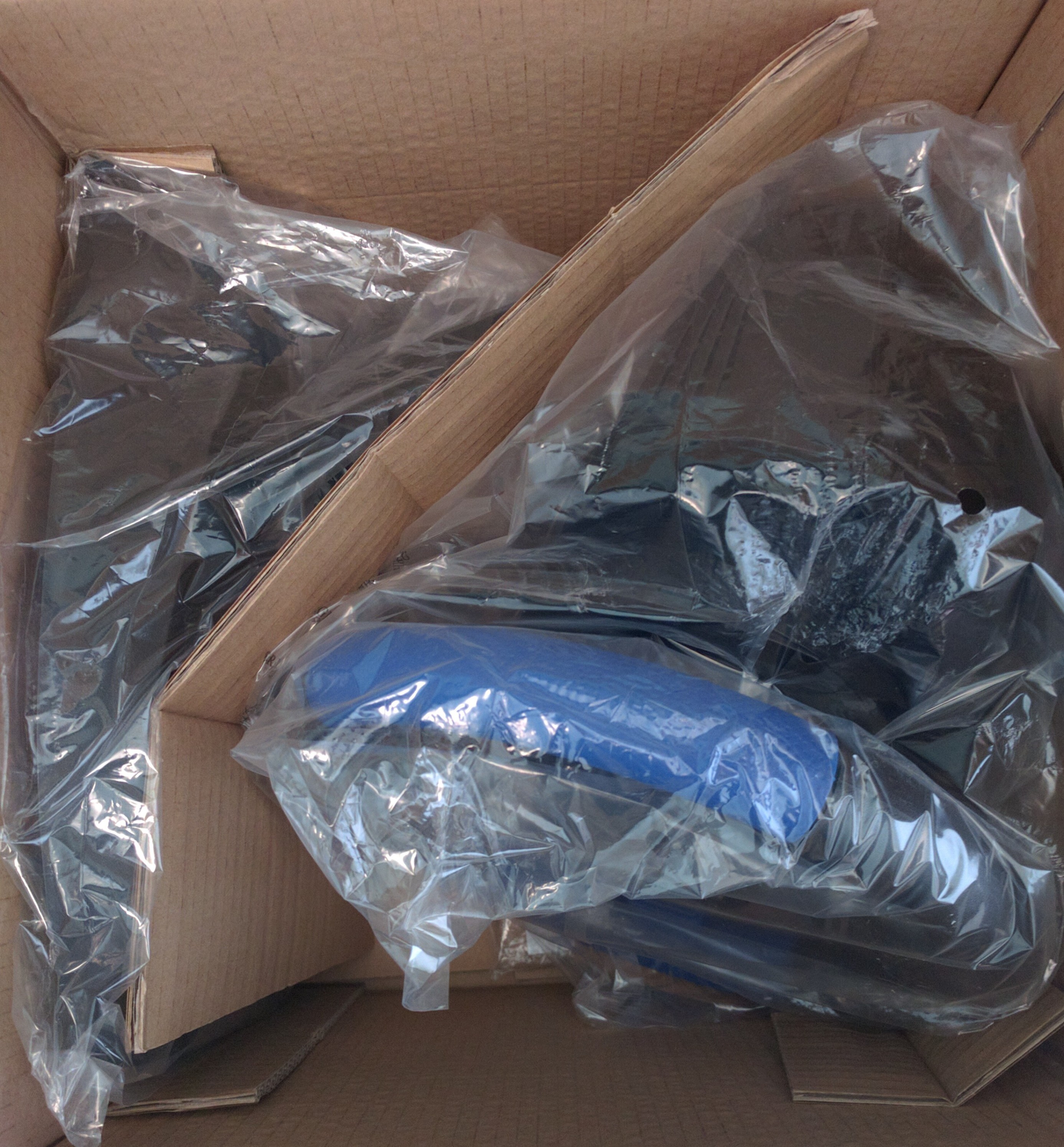 Thrustmaster T150 Unboxing