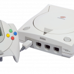 1200px-Sega-dreamcast-set