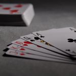 Glossario-dei-giochi-di-carte-dai-più-tradizionali-a-quelli-online